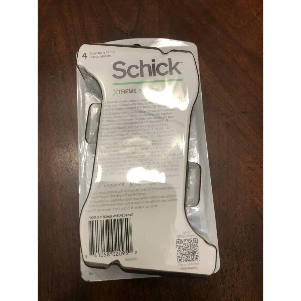 Schick XTREME3 SENSITIVE Disposable Razors - 4 Count New